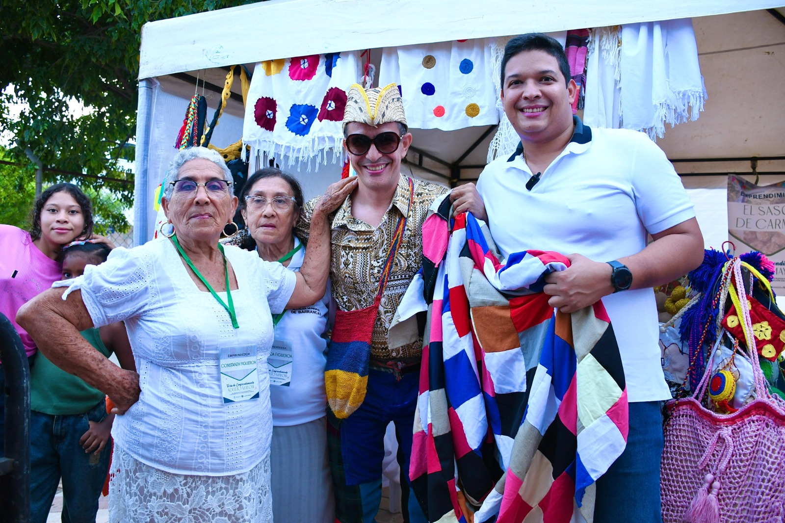 50 emprendimientos de Barrancas se reunieron en la Feria Empresarial y Encuentro Municipal del adulto mayor