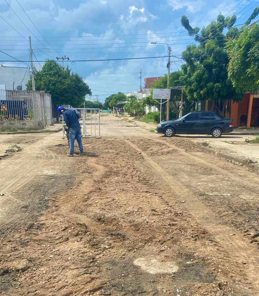 Aqualia finaliza reparación de tubería en el barrio Las Tunas de Riohacha