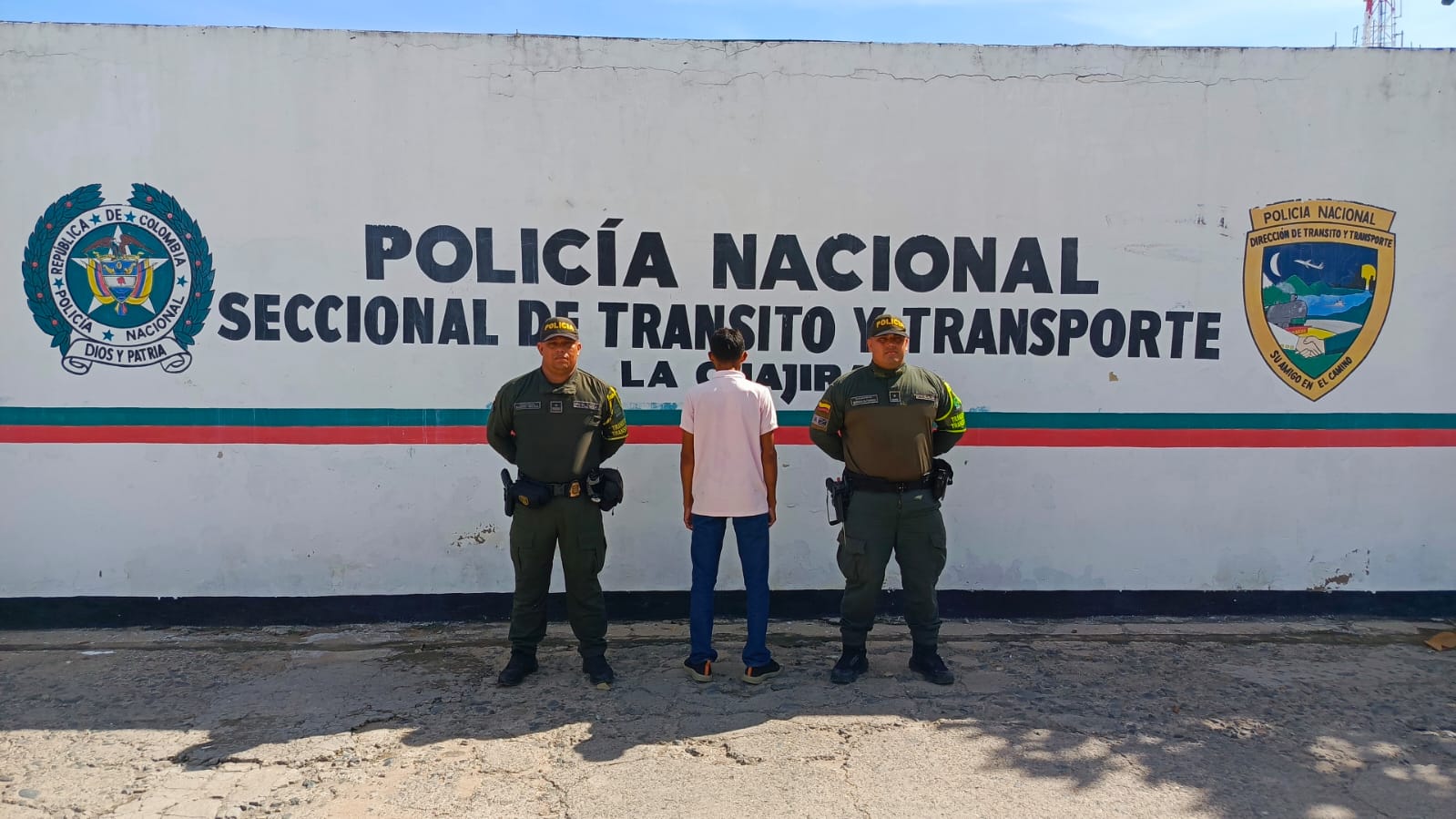 Detenido al mostrar documento falso en la carretera Troncal del Caribe