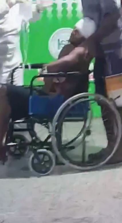 Hermanos fueron heridos con escopeta mientras hablaban afuera de la casa