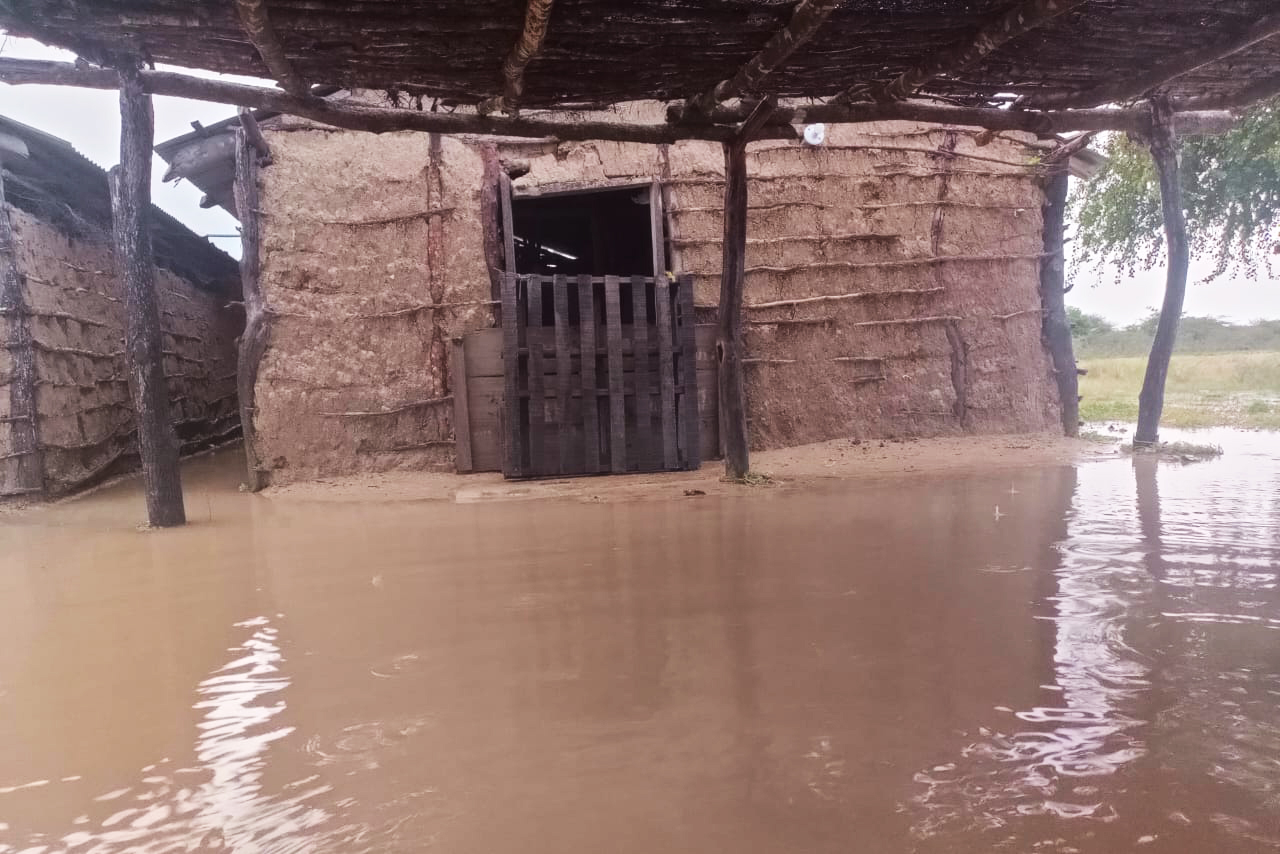 ONG llama a los colombianos a ayudar a más tres mil familias afectadas por la ola invernal en La Guajira