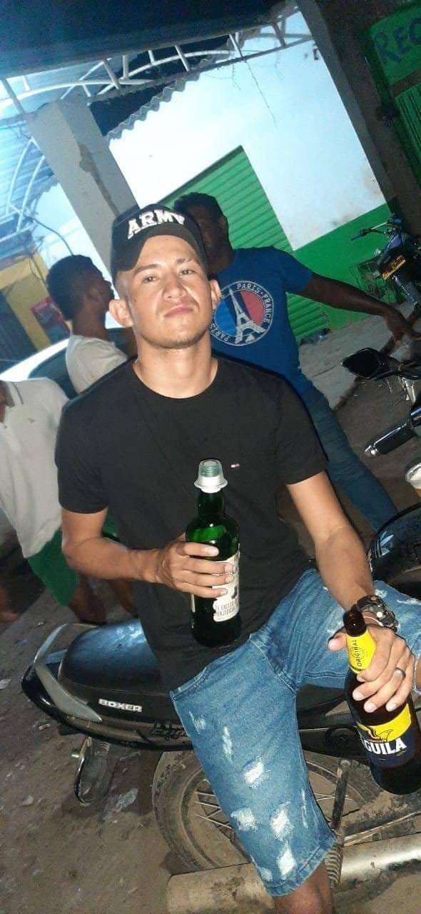 Robinson Smith Marulanda González, occiso.