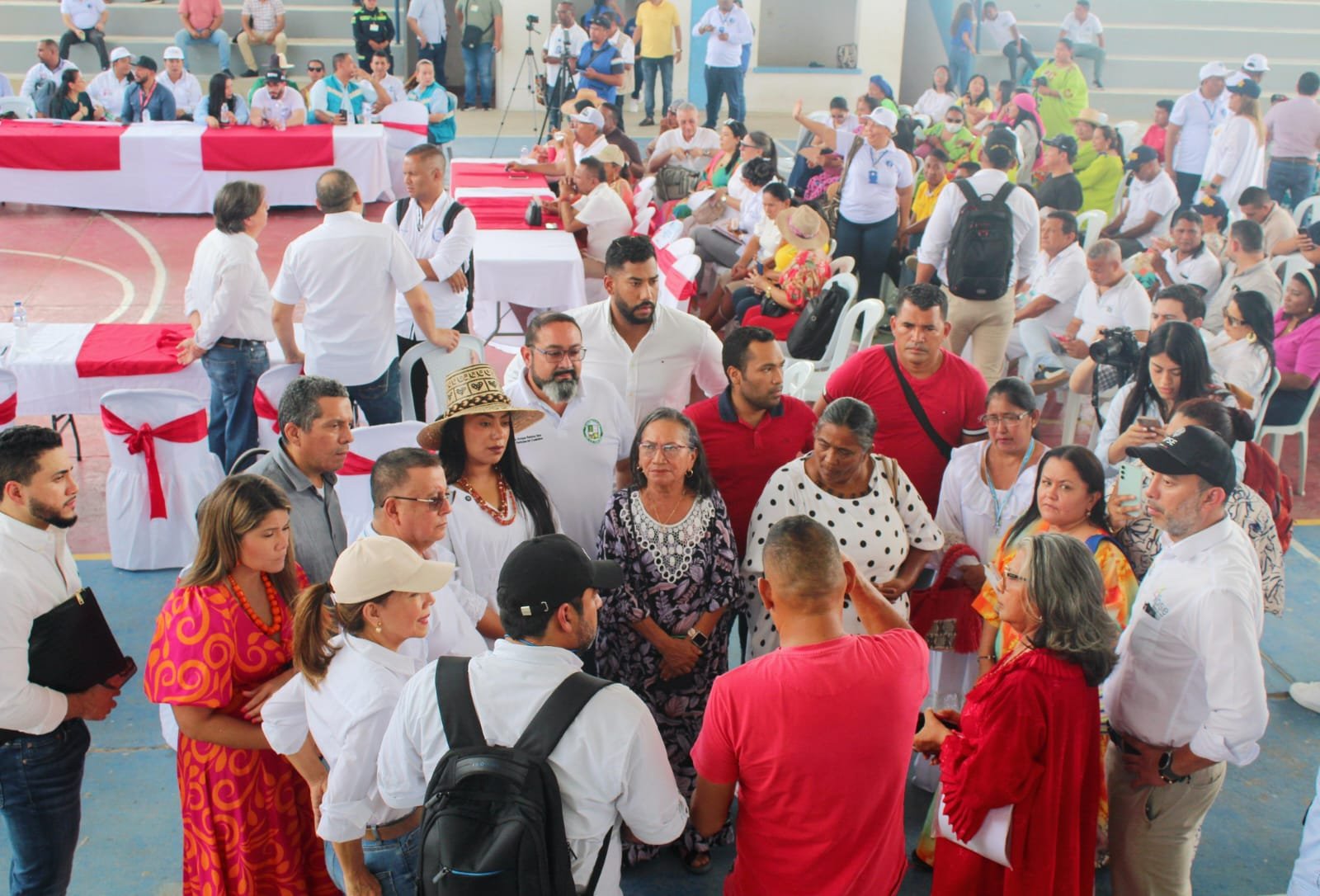 “Mesas de trabajo en Uribia y Manaure comienzan a dar frutos”: senadora Martha Peralta