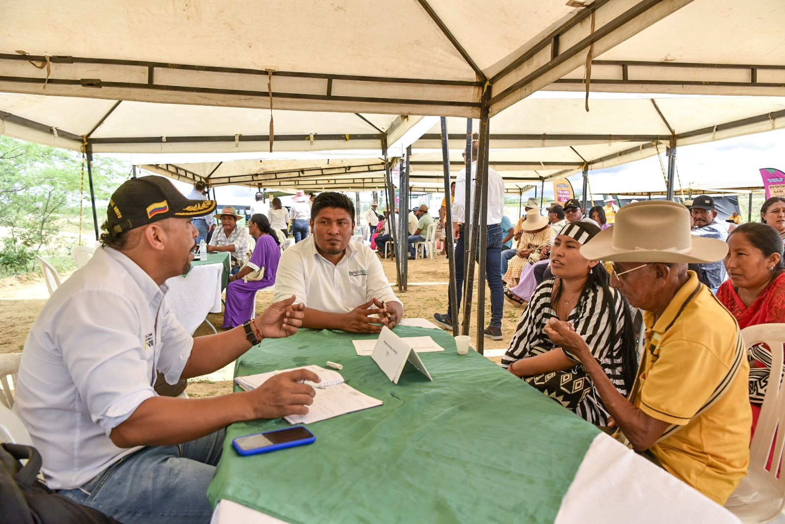 Cerrejón dialogó con 360 comunidades vecinas en los Puntos de Encuentro con Comunidades del 2024