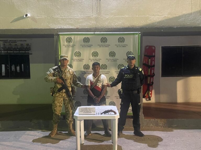 Hombre detenido con un revólver en La Majayura durante patrullaje conjunto