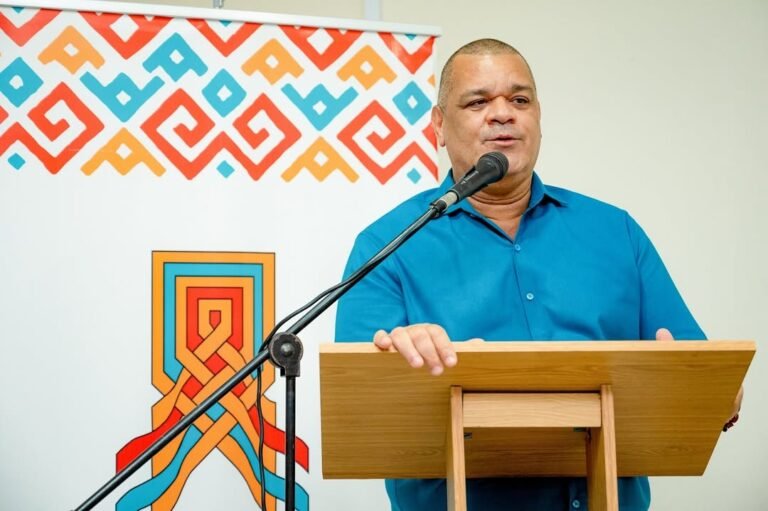 Carlos Arturo Robles Julio, rector de la Universidad de La Guajira.