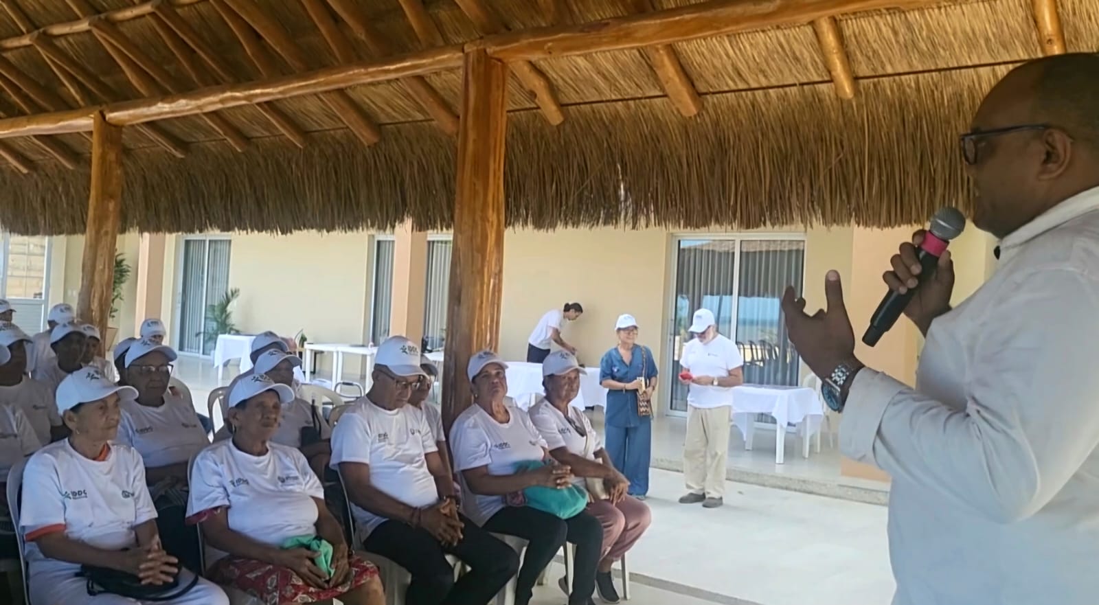 Gobernación de La Guajira organizó evento recreativo para adultos mayores en Riohacha 