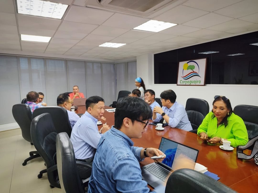 Corpoguajira mantuvo encuentro con corporaciones coreanas para dialogar sobre proyecto de regasificación en Dibulla