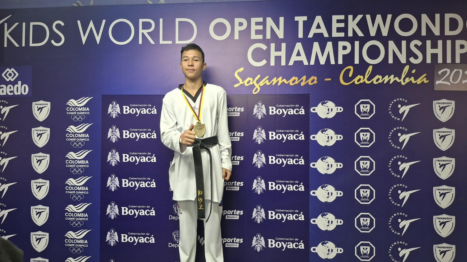 Sebastián Vergara logró oro para La Guajira en taekwondo en certamen en Boyacá