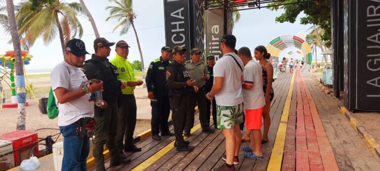 Grupo Antisecuestro y Antiextorsión del Gaula realizó jornada de prevención de delitos al sector turístico de Riohacha
