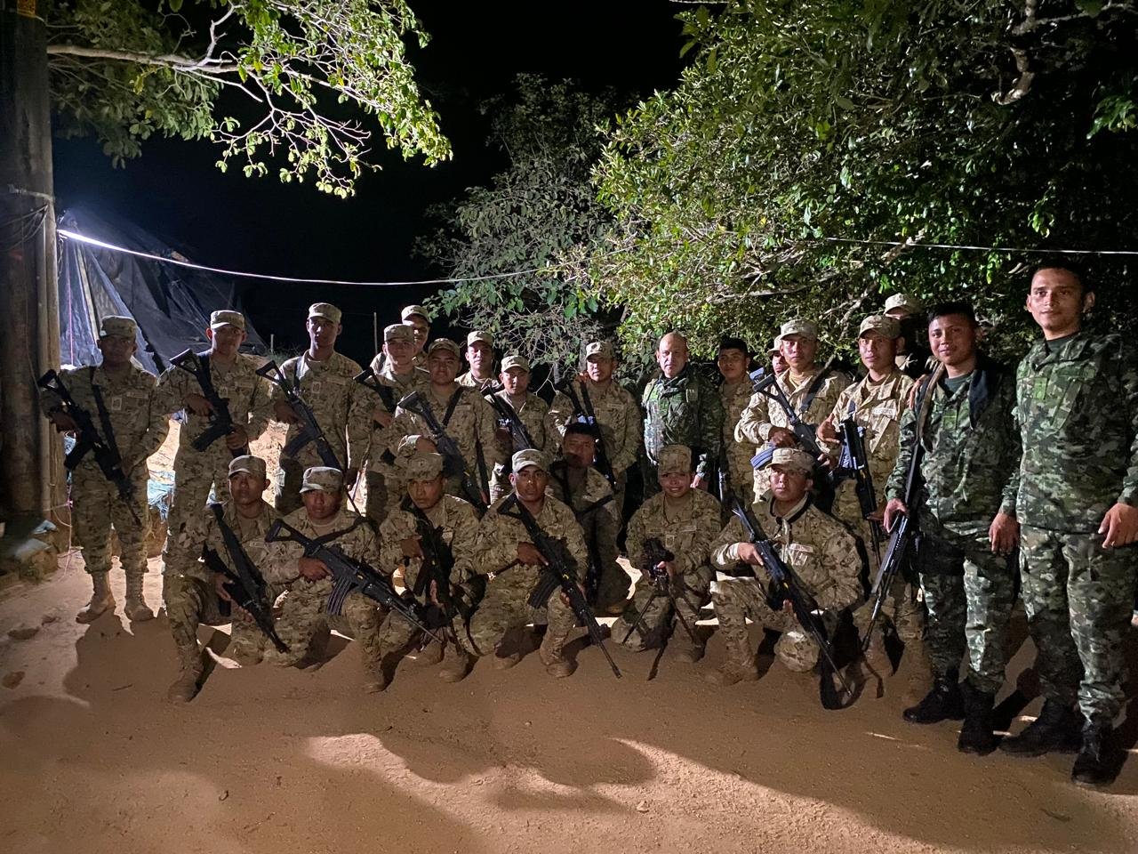 Con una cena, celebraron la Navidad los soldados del BICAR en Mingueo, Dibulla