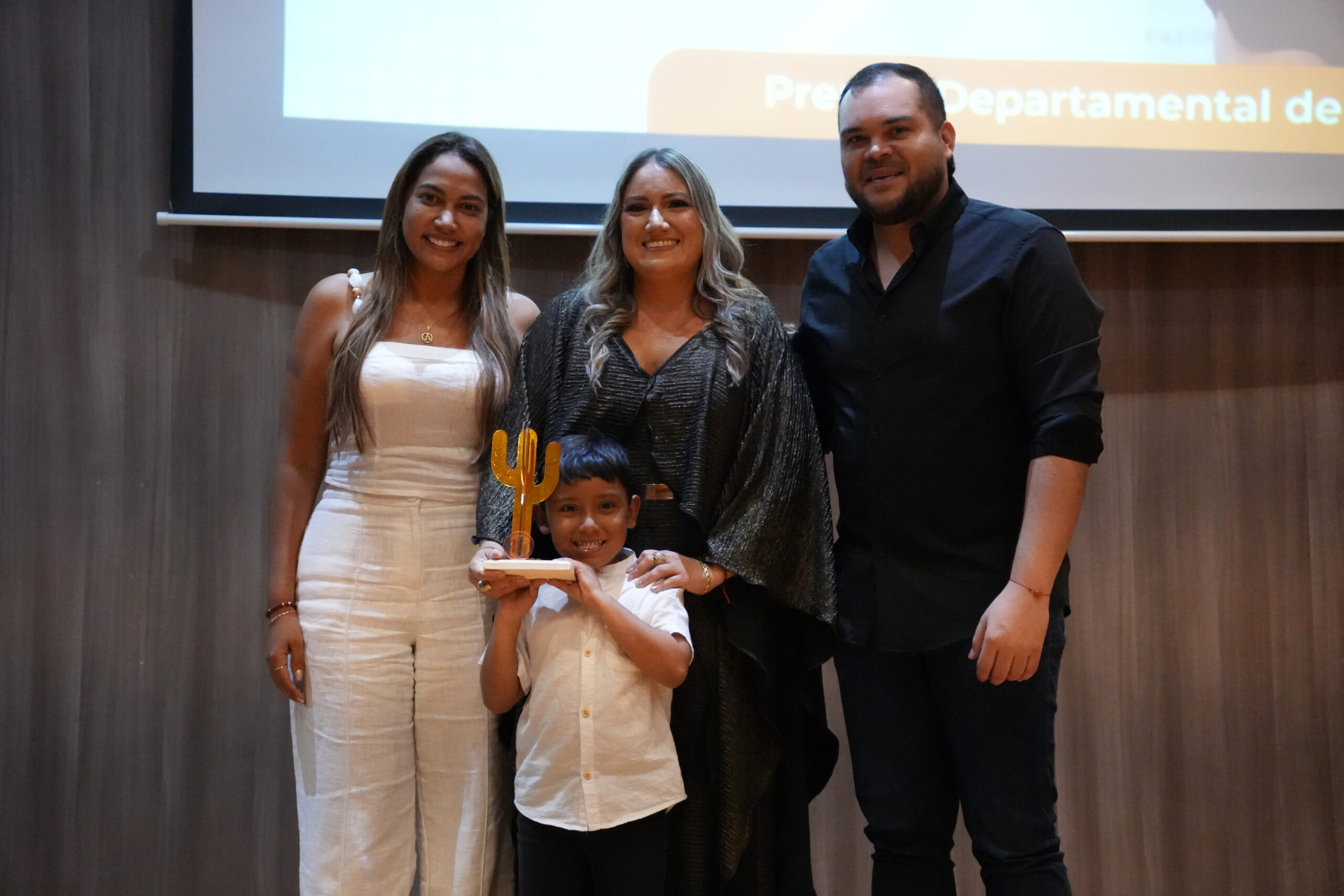 Los guajiros celebraron el talento departamental en la gala de los Premios Departamentales de Cultura 2024