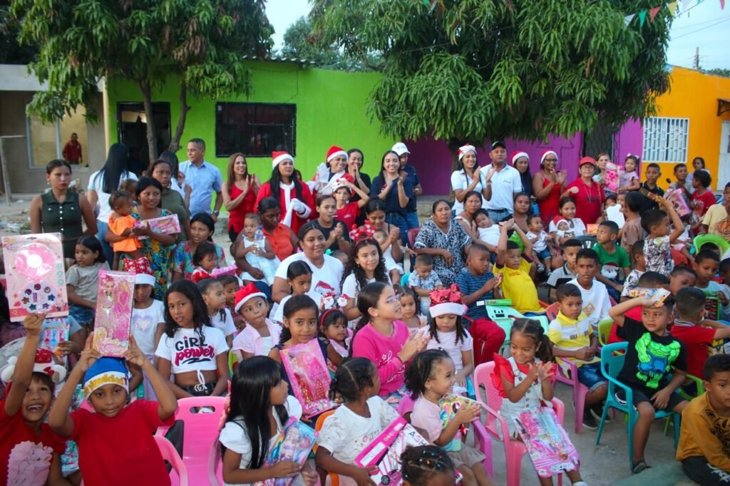 La Alcaldía de Riohacha llevó la magia de la navidad a los barrios con sus novenas navideñas