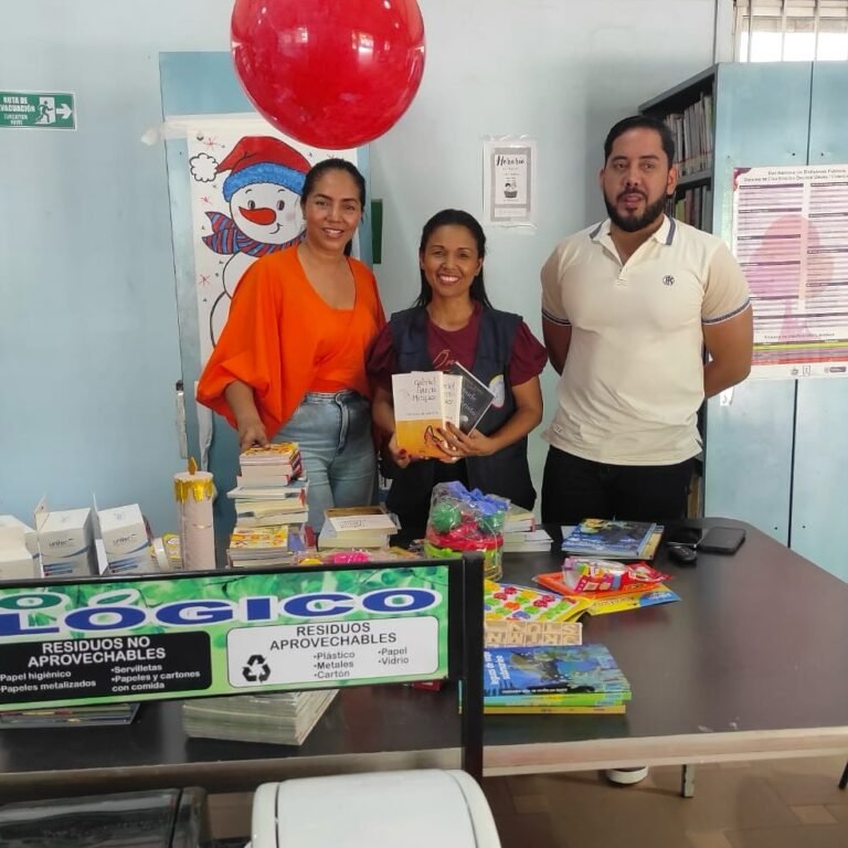 Realizaron dotación a la Biblioteca Pública Municipal Luis Carlos Lacouture de Villanueva