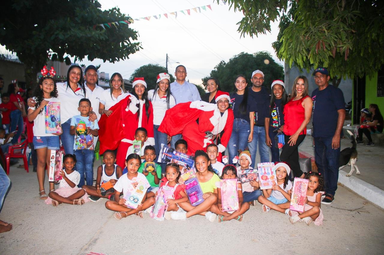 La Alcaldía de Riohacha llevó la magia de la navidad a los barrios con sus novenas navideñas