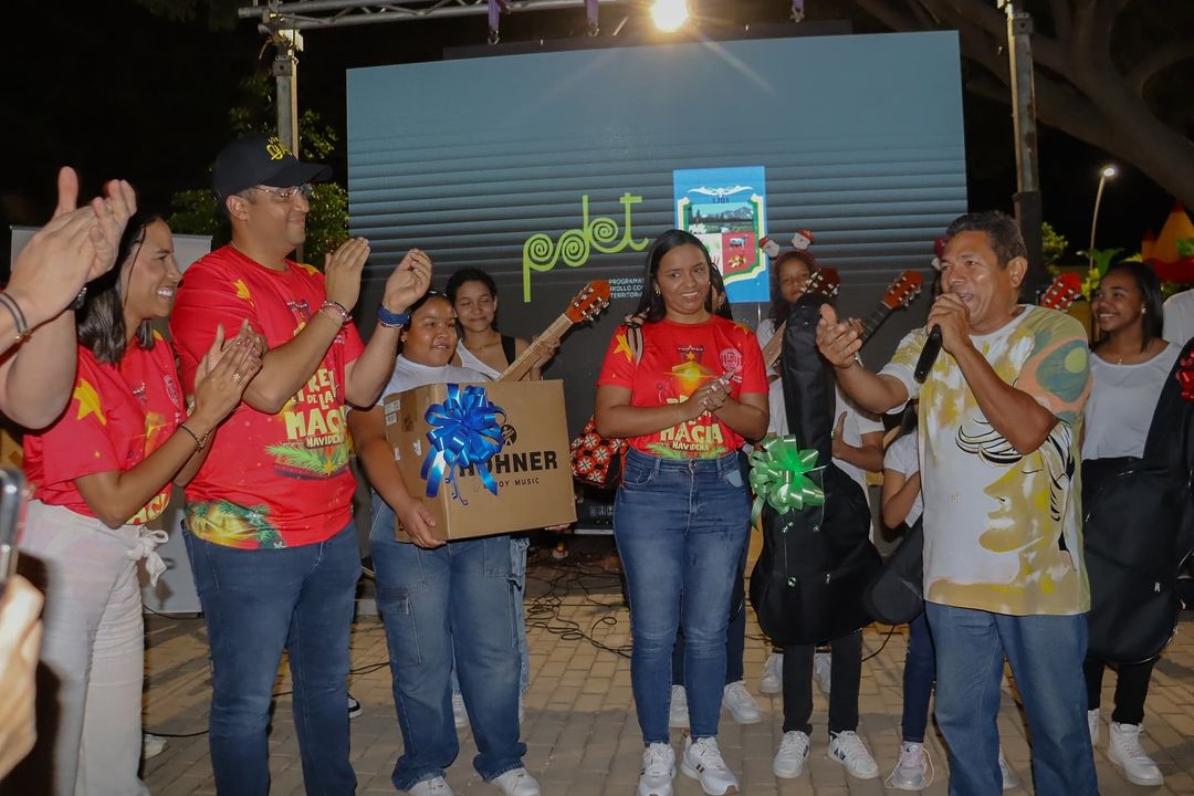 Gobernador Jairo Aguilar llegó a San Juan del Cesar con ‘El Tren de la Magia Navideña’