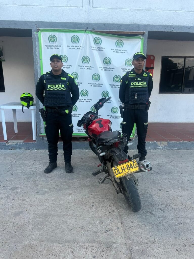 Policía recupera dos motocicletas reportadas como robadas en Maicao