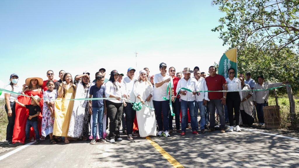 Jairo Aguilar entregó la vía Monguí-Paraver, un tramo que conecta a más de 30 comunidades indígenas