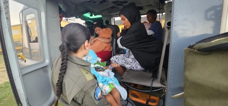 Cuatro menores con avanzada desnutrición fueron trasladados vía aérea en la Alta Guajira