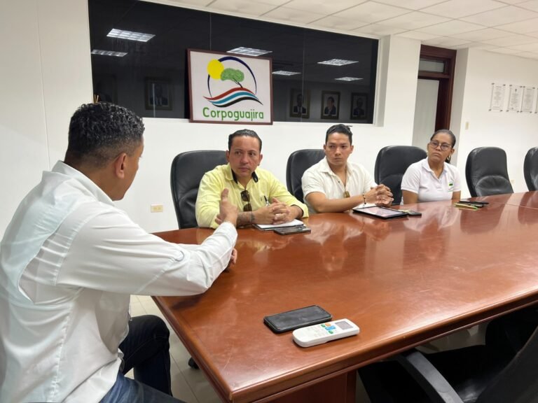 Corpoguajira trabaja con la comunidad wiwa para la conservación de ecosistemas forestales en las cuencas de los ríos Tapia y Jerez