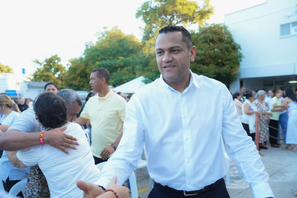 Gerente Cristian Brito invitó a la comunidad riohachera a la misa en conmemoración de la Virgen de los Remedios