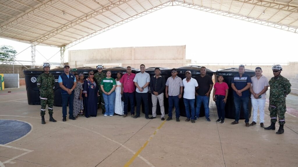 Comunidades indígenas de cuatro municipios de La Guajira se vieron beneficiados con entrega de kits wash y tanques plásticos