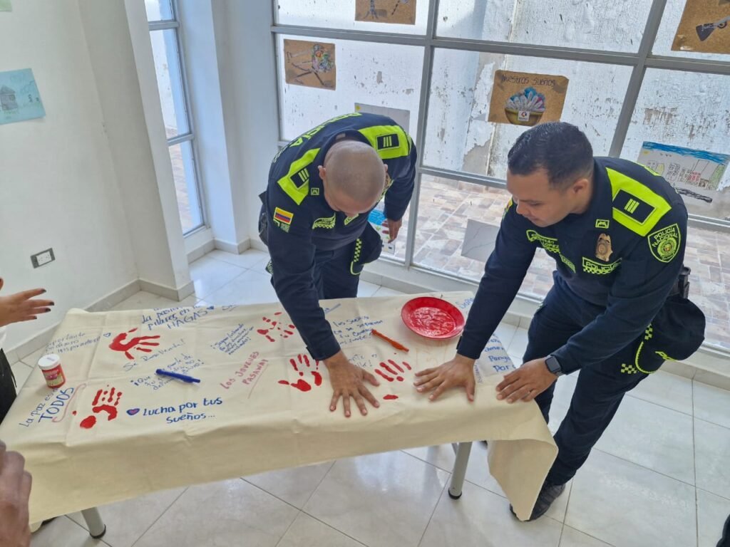 Policía Nacional de La Guajira conmemoró el ‘Día Internacional contra el reclutamiento infantil’