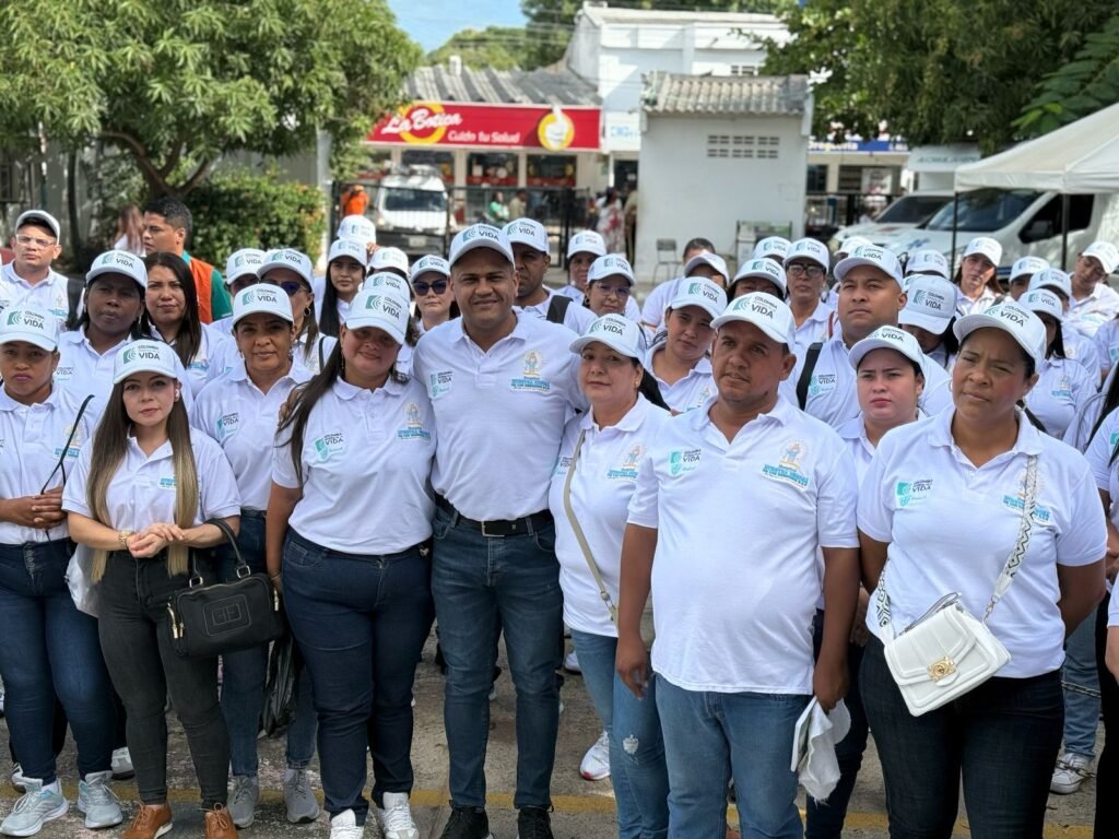 Gerente Cristian Brito Quintero pide a ediles y líderes que permitan y se adelante la estrategia de los equipos básicos en los sectores de Riohacha