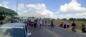 Ayer, protesta por tierras y atención del gobierno alcanzó su segundo día de bloqueos