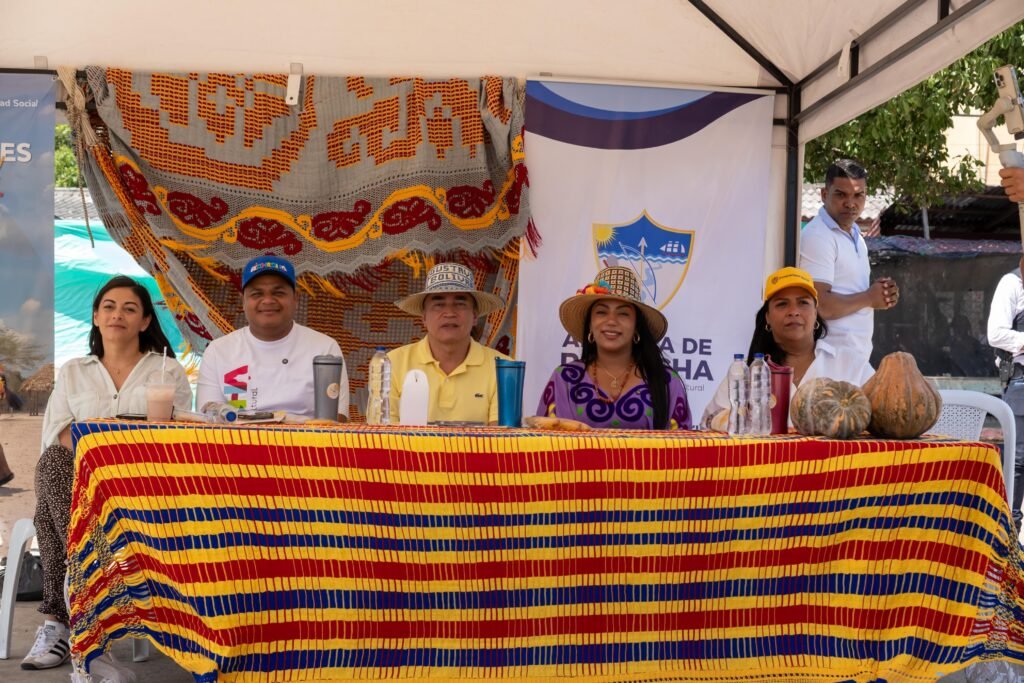 Senadora Martha Peralta Epieyú, pieza clave en el proyecto de la nueva plaza comercial, turística y cultural de Riohacha