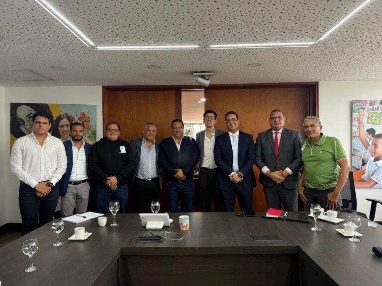 Ministro de Educación resaltó la importancia de su encuentro con Gobernador de La Guajira, rector de Uniguajira y representante Jorge Cerchar