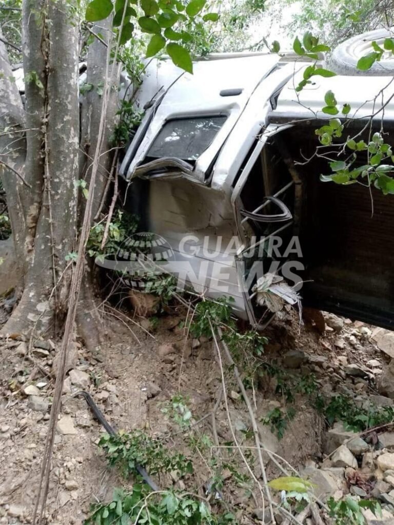 De milagro: conductor se salvó tras fuerte accidente en la vía a Caracolí, San Juan del Cesar