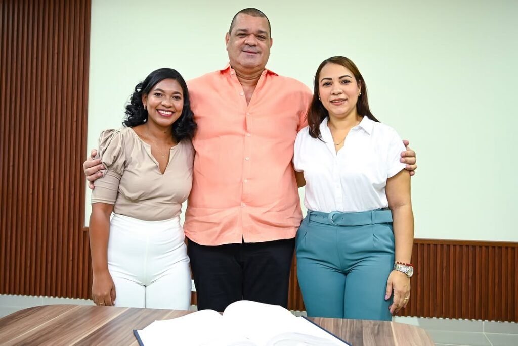 Se posesionó la nueva secretaria académica de la Facultad de Ciencias de la Educación en Uniguajira