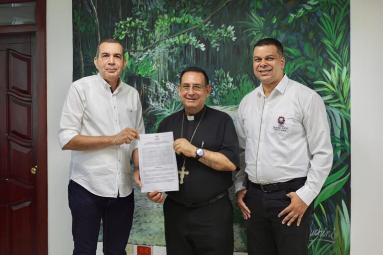 Corpoguajira y la Diócesis de Riohacha firmaron memorando de entendimiento para fortalecer la educación ambiental