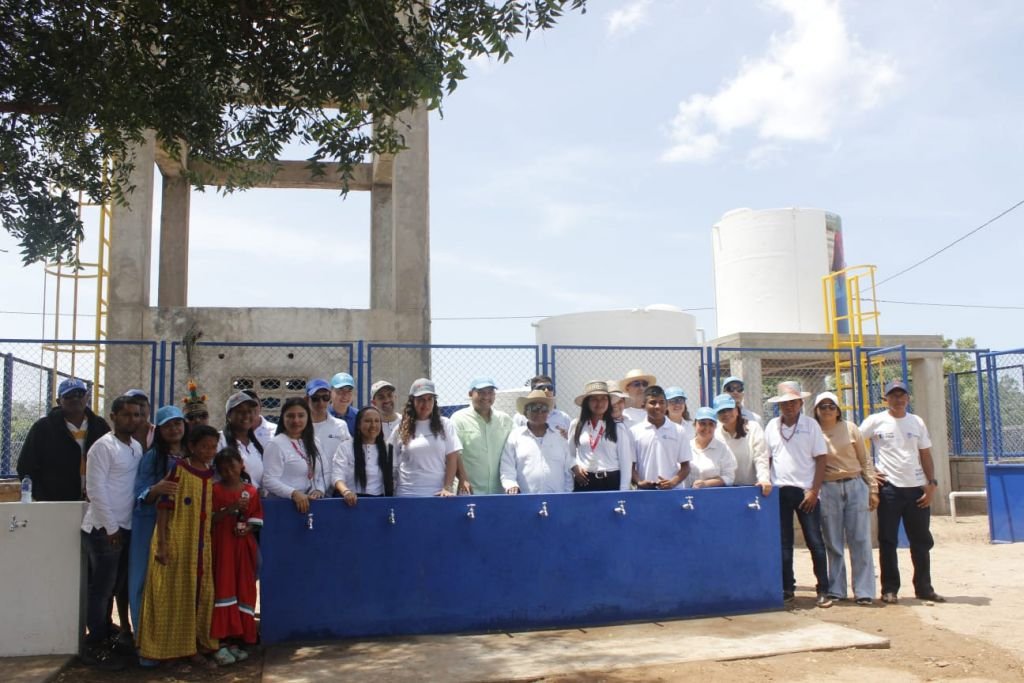 Gobierno del Cambio reduce brechas en La Guajira con entrega de obras de agua potable, mejoramientos de vivienda y vivienda nueva