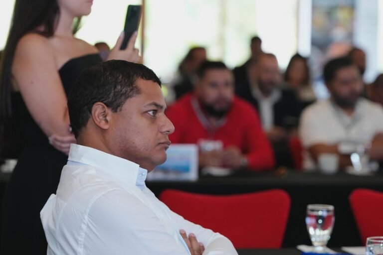Genaro Redondo, alcalde del Distrito de Riohacha.