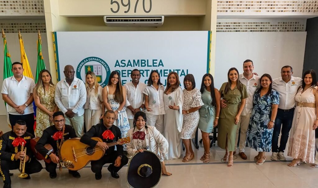 Asamblea de La Guajira realizó reconocimiento a mujeres líderes del departamento