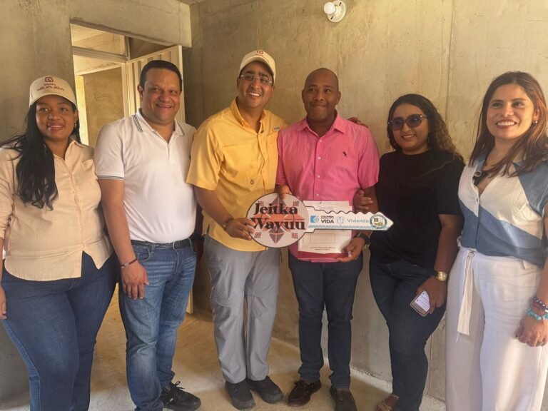 Gobierno del Cambio reduce brechas en La Guajira con entrega de obras de agua potable, mejoramientos de vivienda y vivienda nueva