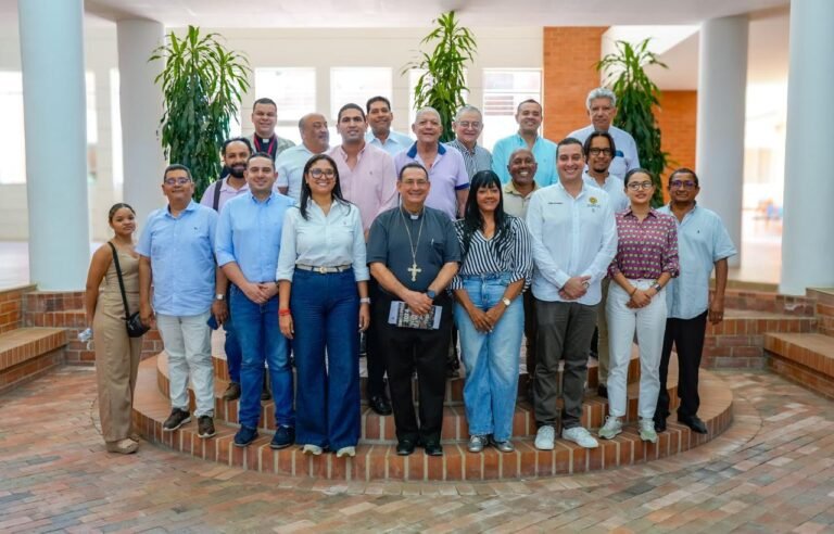 Conforman Mesa de Unidad Guajira por el Desarrollo para construir una agenda a 30 años