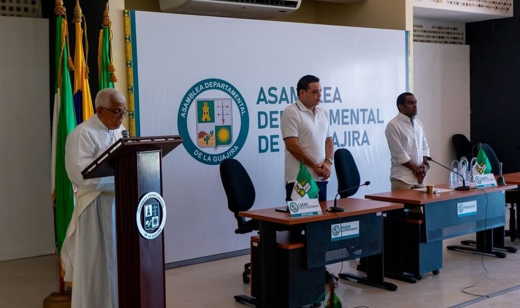 Asamblea de La Guajira realizó reconocimiento a mujeres líderes del departamento