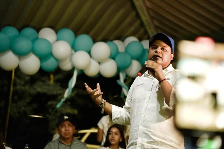Genaro Redondo, alcalde del Distrito de Riohacha.