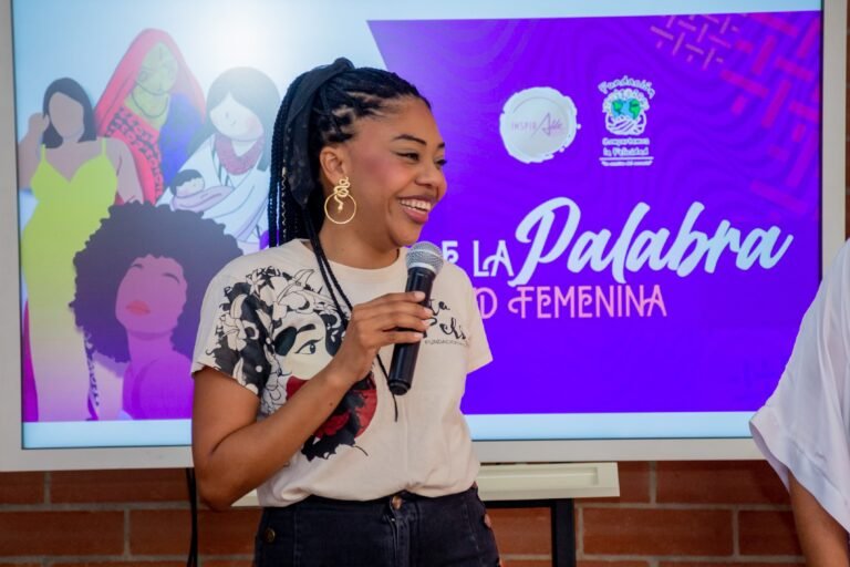 Identidad desde la estética, etnocomunicación, liderazgo, justicia menstrual, y derechos sexuales, han sido algunos de los frentes de la Fundación Afro Mata e Pelo.