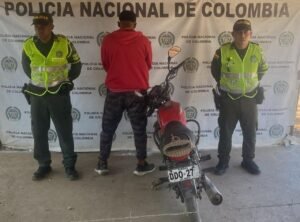 Detienen a dos hombres en Maicao por transportar mariscos sin documentación y conducir moto robada