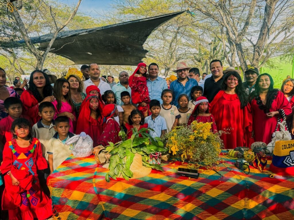 Comunidad wayuu de El Arroyo, en La Guajira, quedó conectada a la red con las Juntas de Internet