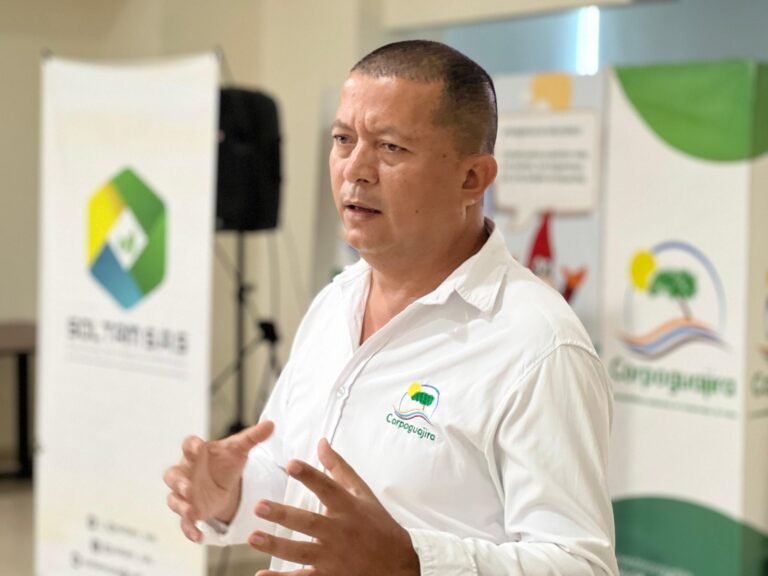 Corpoguajira socializa en Riohacha las estrategias de Educación Ambiental