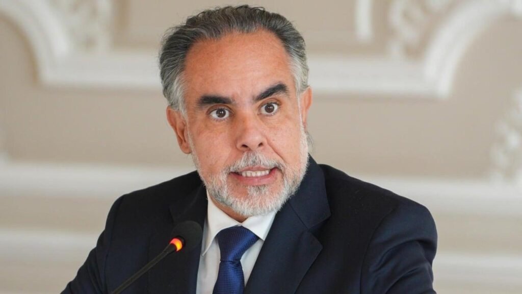 Armando Benedetti, ministro del Interior.