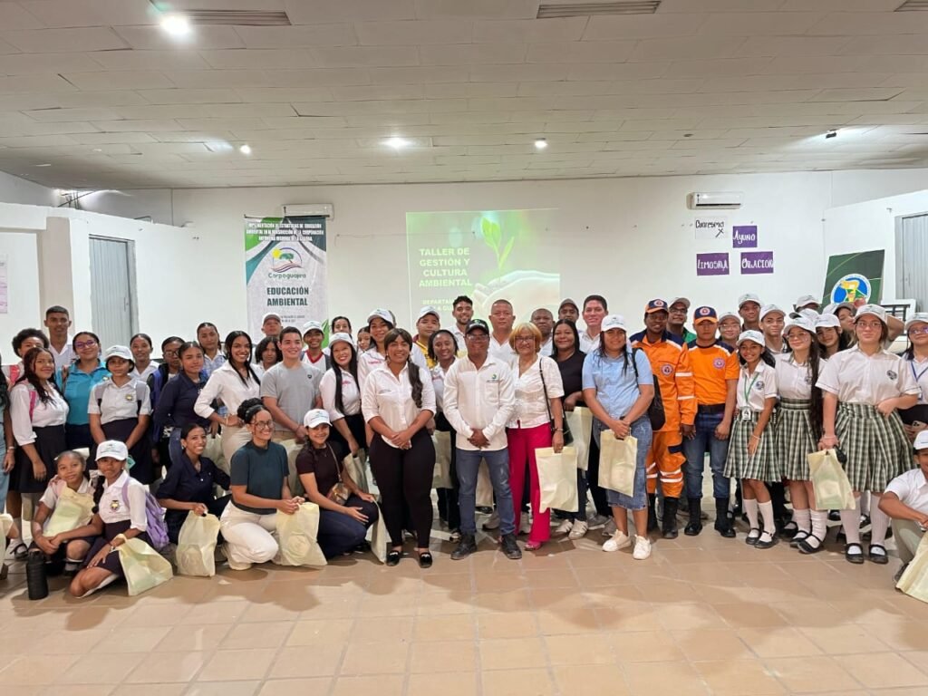 Corpoguajira realizó taller de educación y cultura ambiental en Distracción, Fonseca y El Molino