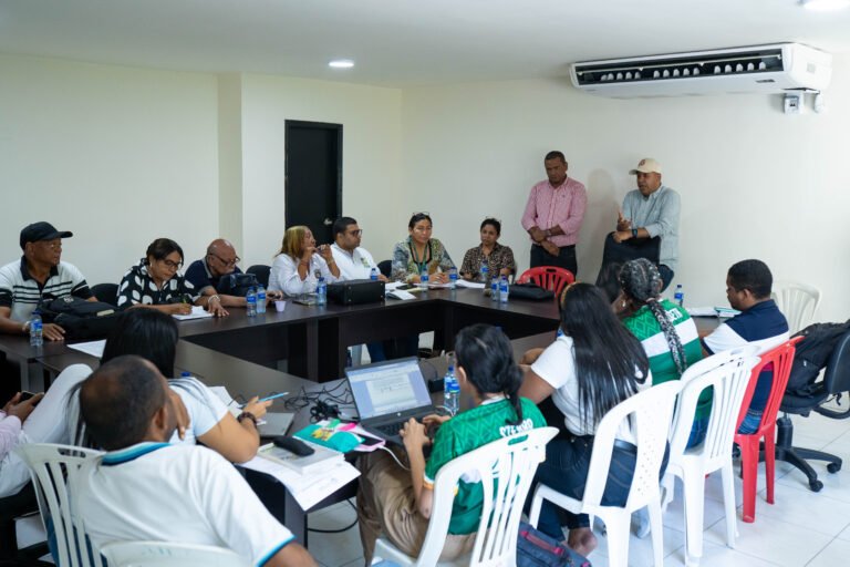 Diálogo constante para una educación garantizada: Gobernación de La Guajira mantiene puertas abiertas a la comunidad educativa