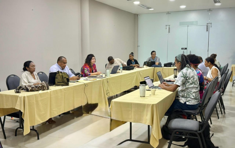 Avanzan mesas étnicas para comprender causas estructurales de la desnutrición en La Guajira