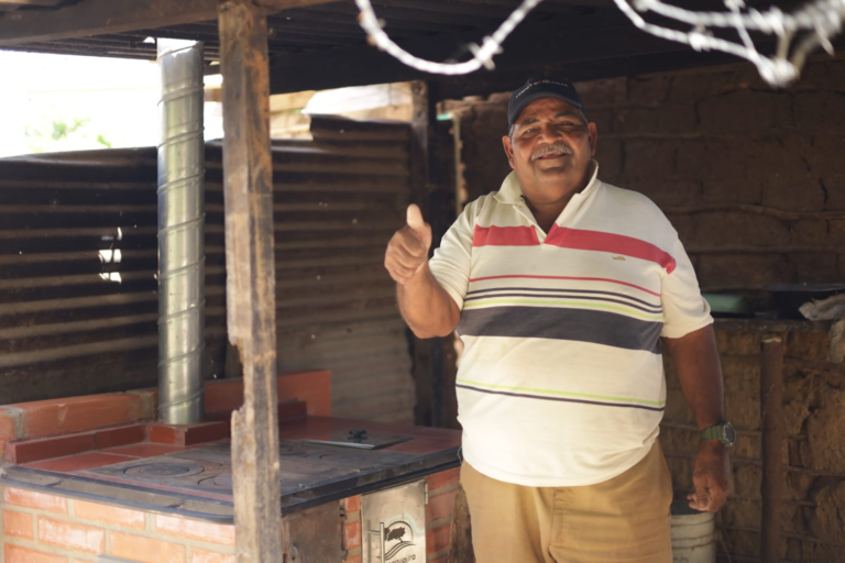 En el 2024 Corpoguajira entregó 282 estufas ecoeficientes